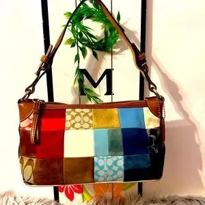 バッグ Coach Patchwork Signature shoulderbag405 Coach | Bags | Coach Signature Patchwork Shoulder Bag